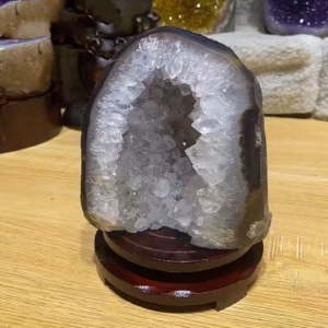 Natural Uruguayan white quartz geode
